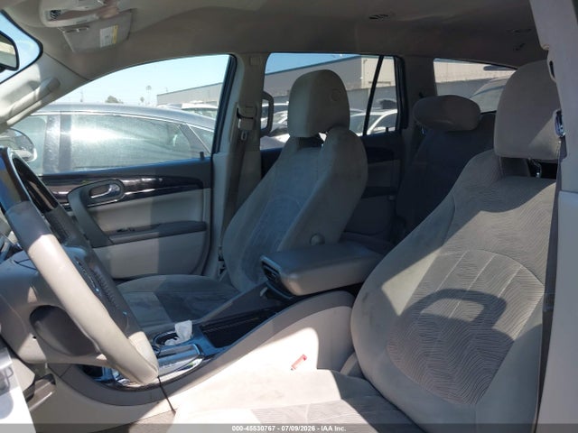 45530767 :رقم المزاد ، 5GAKRAKD1GJ168434 vin ، 2016 Buick Enclave Convenience مزاد بيع