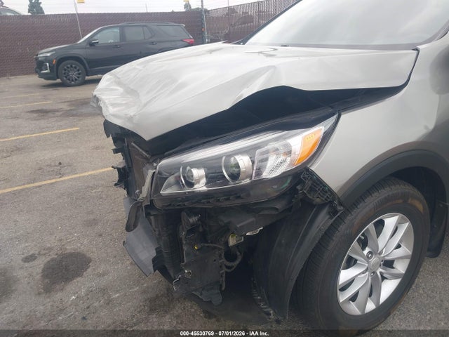 KIA Sorento 3.3l Lx 2016 5XYPG4A56GG034279 Image 18