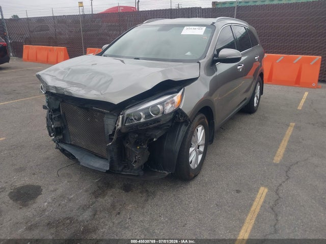 KIA Sorento 3.3l Lx 2016 5XYPG4A56GG034279 Image 2