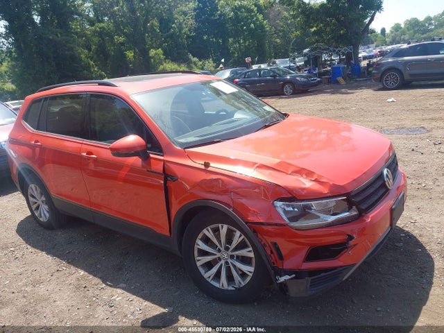 2018 Volkswagen Tiguan 2.0t Se/2.0t Sel მანქანა იყიდება აუქციონზე, vin: 3VV2B7AX3JM136971, აუქციონის ნომერი: 45530789