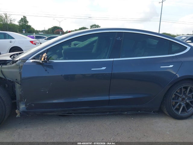 Продаж на аукціоні авто 2018 Tesla Model 3 Long Range/mid Range, vin: 5YJ3E1EA6JF034629, номер лоту: 45530797