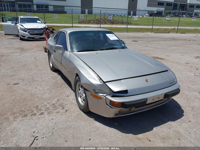 45530808 :رقم المزاد ، WP0AA0942GN451869 vin ، 1986 Porsche 944 مزاد بيع