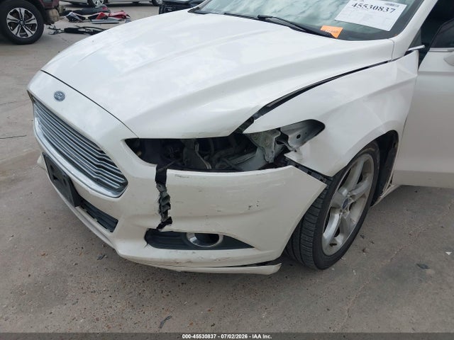 3FA6P0H7XER315117 Ford FUSION SE