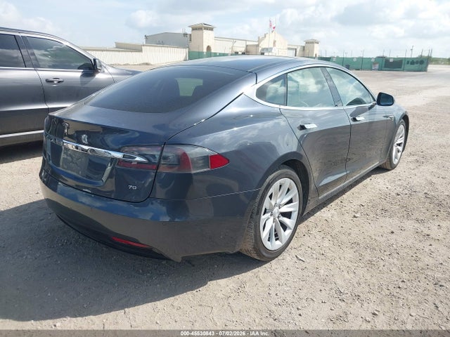 Tesla Model S 60/70/75/85 2016 5YJSA1E15GF144359 Image 4