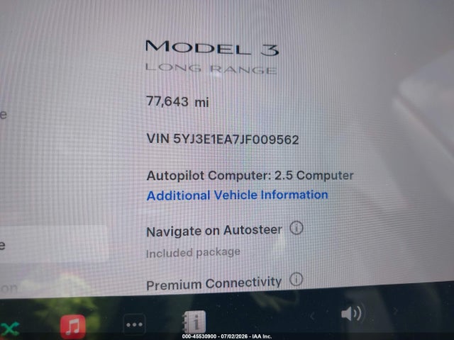 45530900 :رقم المزاد ، 5YJ3E1EA7JF009562 vin ، 2018 Tesla Model 3 Long Range/mid Range مزاد بيع
