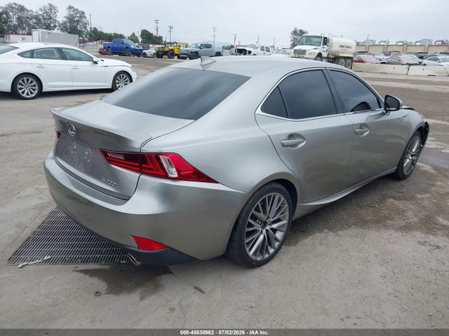 Aukcja sprzedaży 2016 Lexus Is 200t, vin: JTHBA1D22G5027591, numer aukcji: 45530962