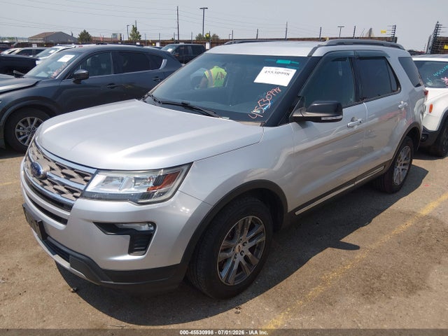 Ford EXPLORER XLT 2018 1FM5K8D86JGA45575 Image 2
