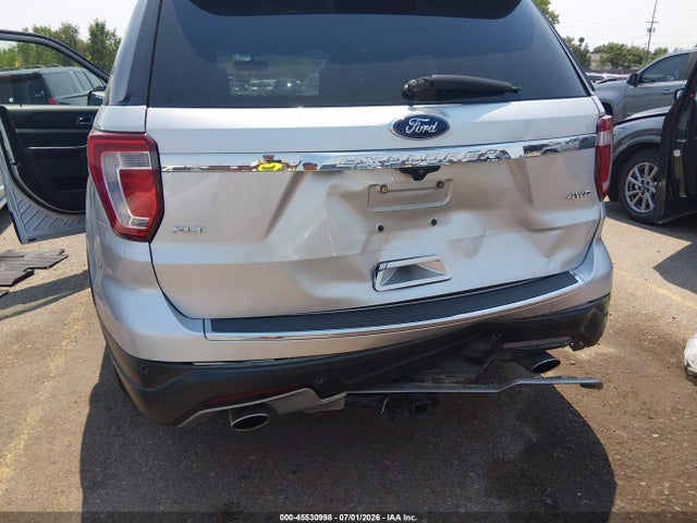 Ford EXPLORER XLT 2018 1FM5K8D86JGA45575 Image 6