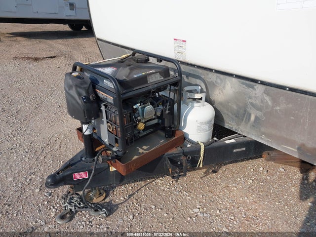Keystone Carbon 2015 4YDT22128FR805331 Image 10