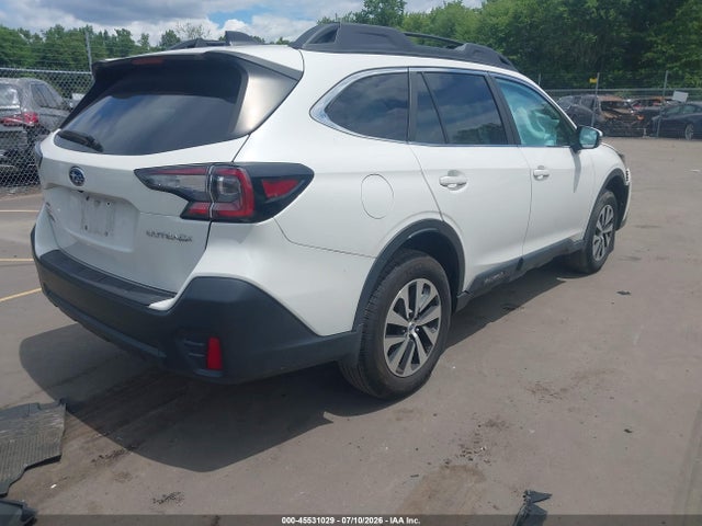 2021 Subaru Outback Premium მანქანა იყიდება აუქციონზე, vin: 4S4BTACC8M3142785, აუქციონის ნომერი: 45531029