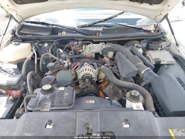 2005 Lincoln Town Car Signature მანქანა იყიდება აუქციონზე, vin: 1LNHM81W45Y657784, აუქციონის ნომერი: 45531034