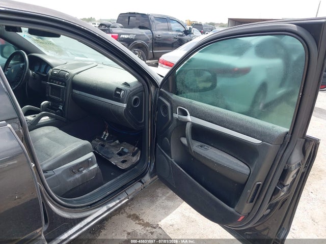 45531057 :رقم المزاد ، WP1AA29P88LA14959 vin ، 2008 Porsche Cayenne مزاد بيع