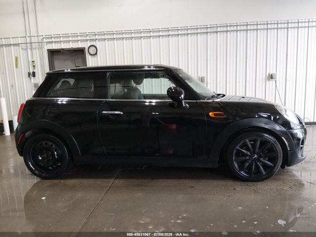 Auction sale of the 2018 Mini Hardtop Cooper/oxford Edition, vin: WMWXP5C54J2G63527, lot number: 45531067