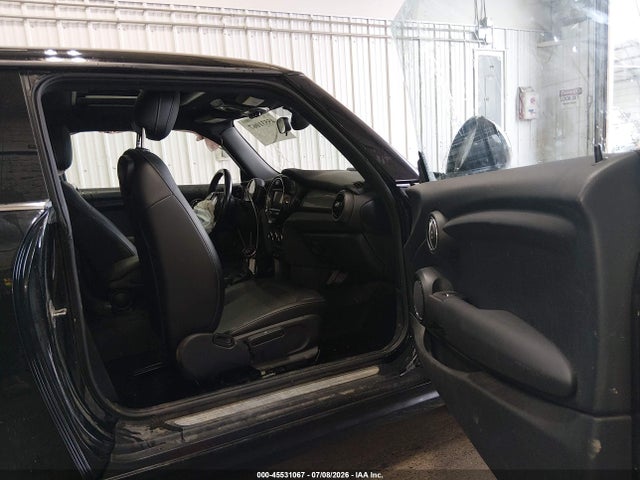 Auction sale of the 2018 Mini Hardtop Cooper/oxford Edition, vin: WMWXP5C54J2G63527, lot number: 45531067