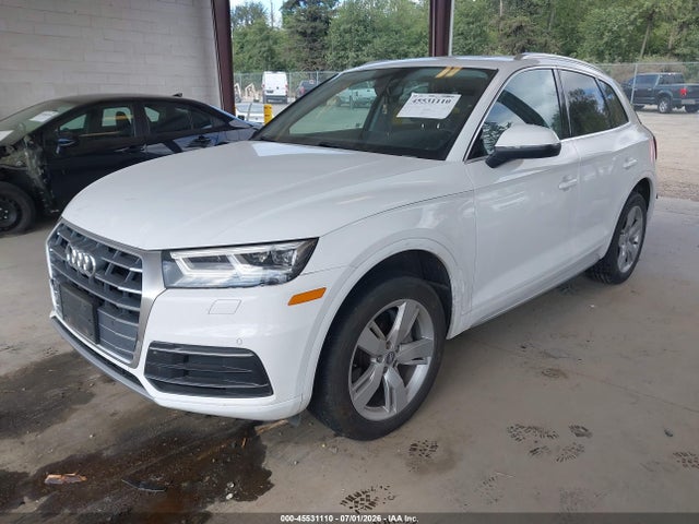 WA1BNAFY4J2197705 Audi Q5 2.0t Premium/2.0t Tech Premium