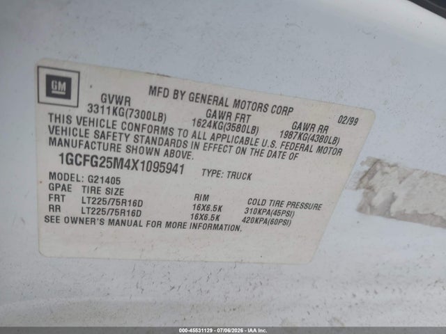 45531129 :رقم المزاد ، 1GCFG25M4X1095941 vin ، 1999 Chevrolet Express مزاد بيع