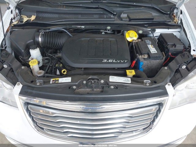 2C4RC1BG0GR223251 Chrysler Town &amp; Country Touring
