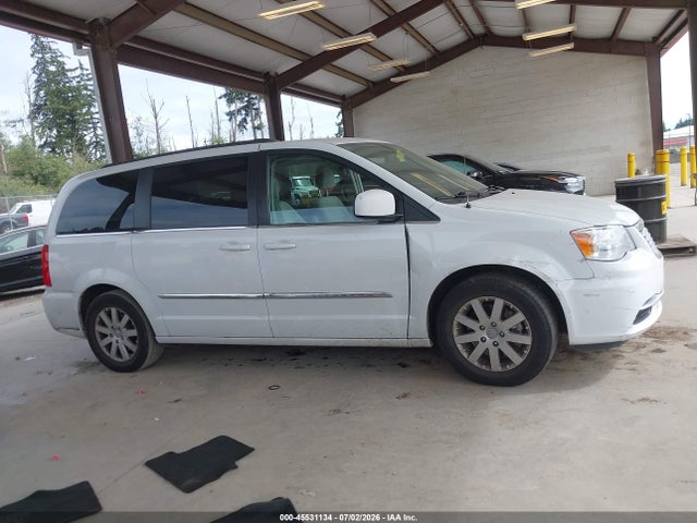 2C4RC1BG0GR223251 Chrysler Town &amp; Country Touring