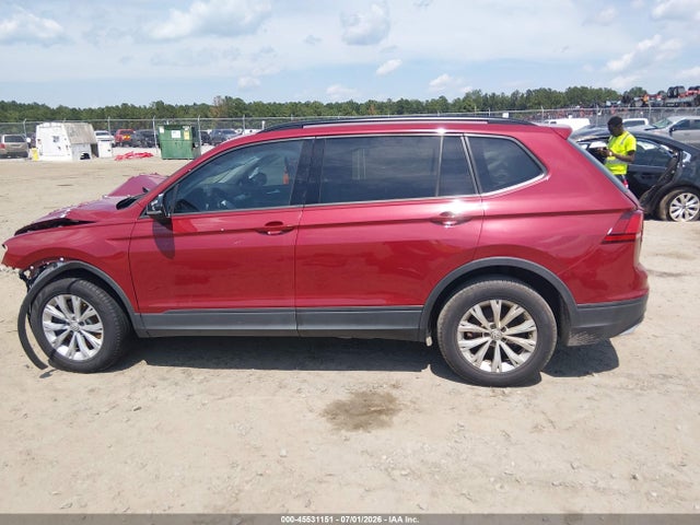 Продаж на аукціоні авто 2018 Volkswagen Tiguan 2.0t S, vin: 3VV1B7AX5JM017461, номер лоту: 45531151