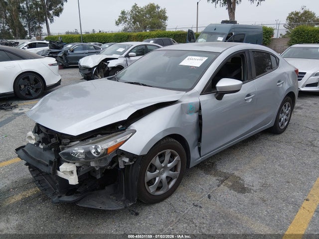 Mazda Mazda3 Sport 2017 JM1BN1U70H1104730 Image 2