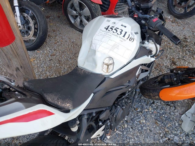 Kawasaki Er400 D 2023 JKAERKD16PDAM0304 Image 12