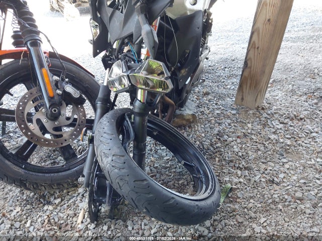 Kawasaki Er400 D 2023 JKAERKD16PDAM0304 Image 17