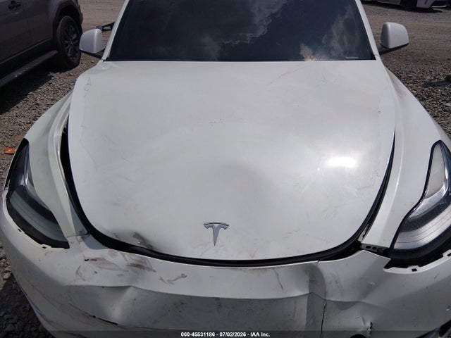 Продаж на аукціоні авто 2021 Tesla Model Y Long Range Dual Motor All-wheel Drive, vin: 5YJYGDEE2MF294390, номер лоту: 45531186