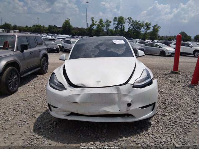 Продаж на аукціоні авто 2021 Tesla Model Y Long Range Dual Motor All-wheel Drive, vin: 5YJYGDEE2MF294390, номер лоту: 45531186