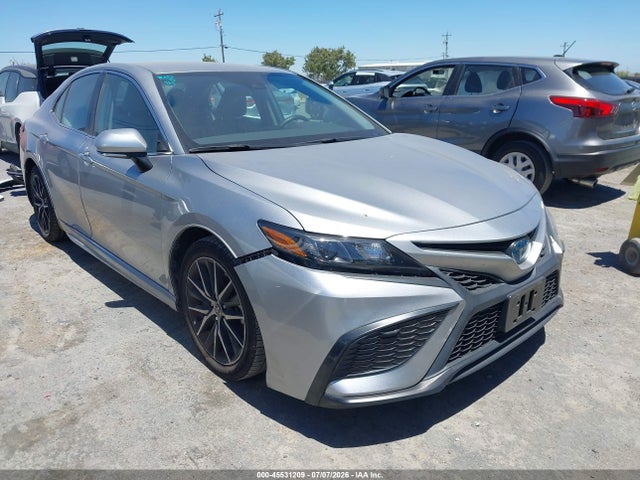 2022 Toyota Camry Se Hybrid მანქანა იყიდება აუქციონზე, vin: 4T1G31AK4NU586032, აუქციონის ნომერი: 45531209