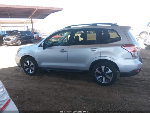 Продаж на аукціоні авто 2017 Subaru Forester 2.5i Premium, vin: JF2SJAGC0HH556223, номер лоту: 45531233