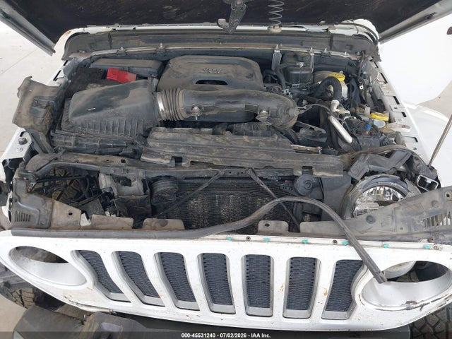 1C4HJXEN4KW618449 Jeep Wrangler Unlimited Sahara 4x4