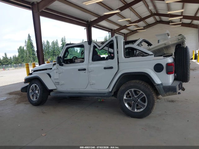 1C4HJXEN4KW618449 Jeep Wrangler Unlimited Sahara 4x4