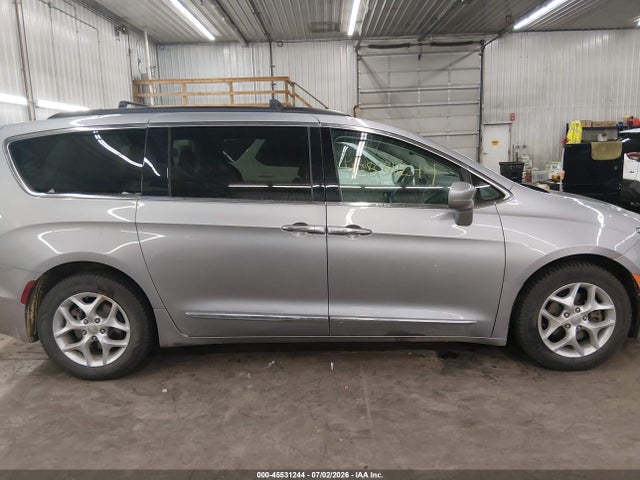 Aukcja sprzedaży 2017 Chrysler Pacifica Touring-l, vin: 2C4RC1BG2HR528803, numer aukcji: 45531244