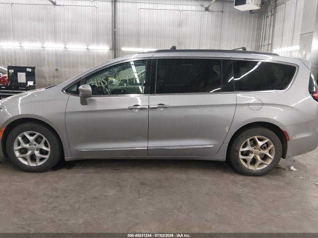 Aukcja sprzedaży 2017 Chrysler Pacifica Touring-l, vin: 2C4RC1BG2HR528803, numer aukcji: 45531244