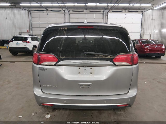 Aukcja sprzedaży 2017 Chrysler Pacifica Touring-l, vin: 2C4RC1BG2HR528803, numer aukcji: 45531244