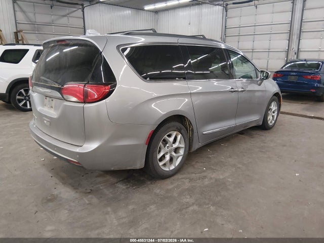Aukcja sprzedaży 2017 Chrysler Pacifica Touring-l, vin: 2C4RC1BG2HR528803, numer aukcji: 45531244