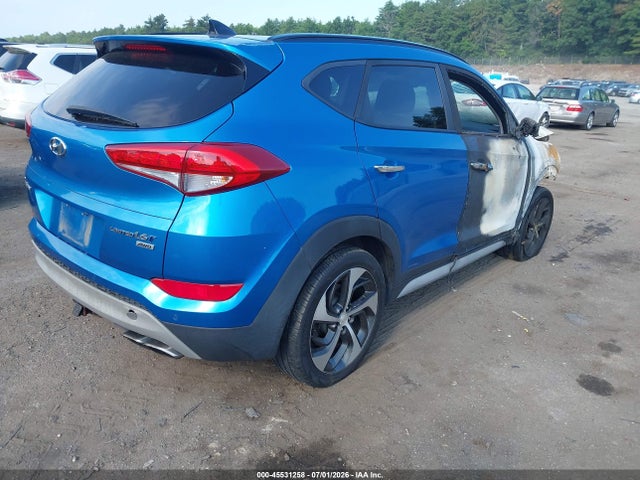 KM8J3CA27JU699551 Hyundai Tucson Limited