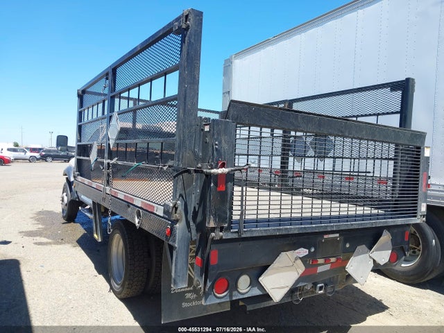 3C7WRMBL4GG381763 RAM 5500 Chassis Tradesman/slt
