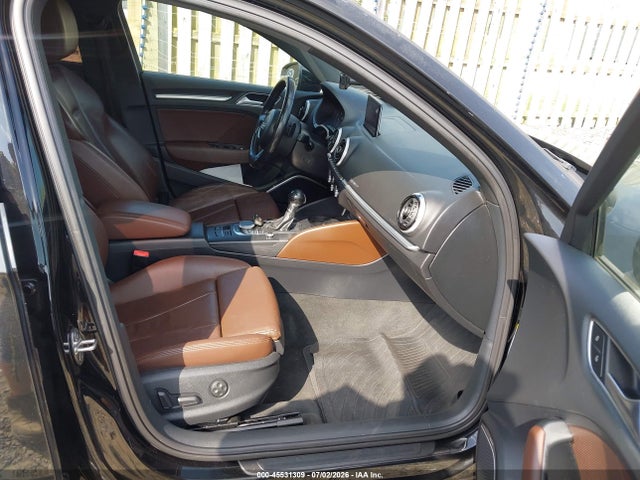 45531309 :رقم المزاد ، WAUEFGFF4F1047847 vin ، 2015 Audi A3 2.0t Premium مزاد بيع