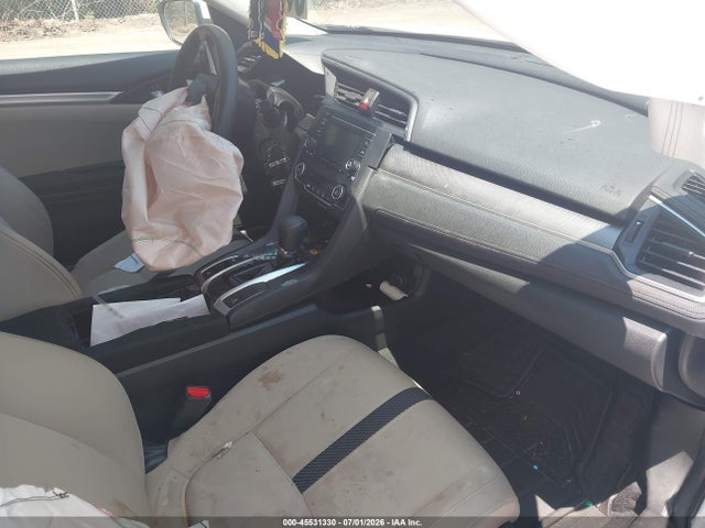 Продажа на аукционе авто 2018 Honda Civic Lx, vin: 2HGFC2F6XJH605084, номер лота: 45531330