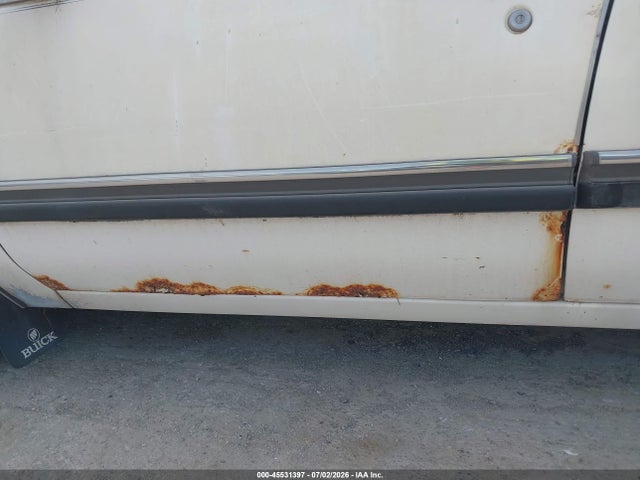 45531397 :رقم المزاد ، 1G4HR54C1LH557656 vin ، 1990 Buick Lesabre Limited مزاد بيع
