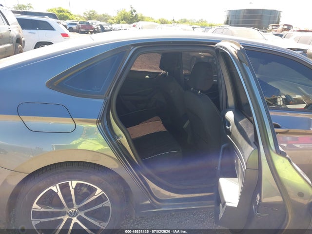 Продаж на аукціоні авто 2023 Volkswagen Jetta 1.5t Sport, vin: 3VWBM7BU0PM029704, номер лоту: 45531435