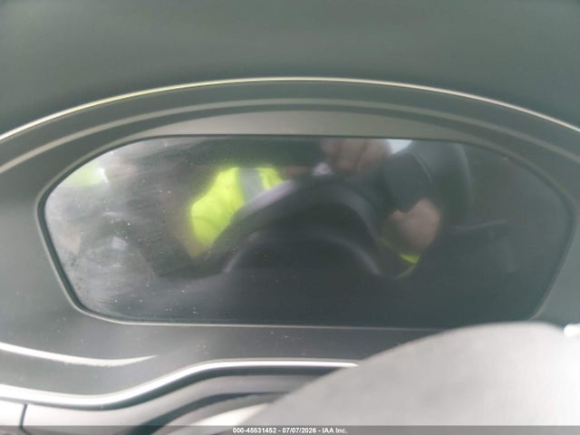 45531452 :رقم المزاد ، WAUEAAF41PN017287 vin ، 2023 Audi A4 Premium Plus 45 Tfsi S Line Quattro S Tronic مزاد بيع