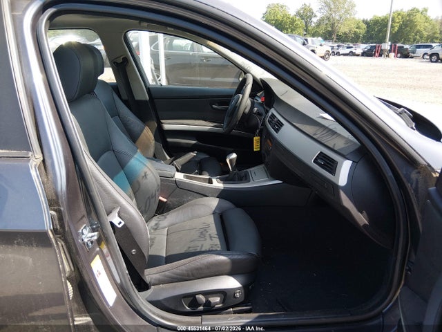 2006 Bmw 325i მანქანა იყიდება აუქციონზე, vin: WBAVB175X6NH93035, აუქციონის ნომერი: 45531464
