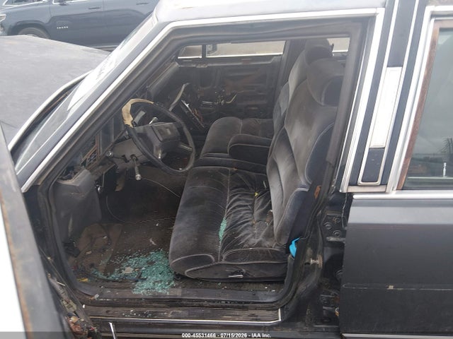 Продажа на аукционе авто 1985 Lincoln Town Car, vin: 1LNBP96FXFY694688, номер лота: 45531466