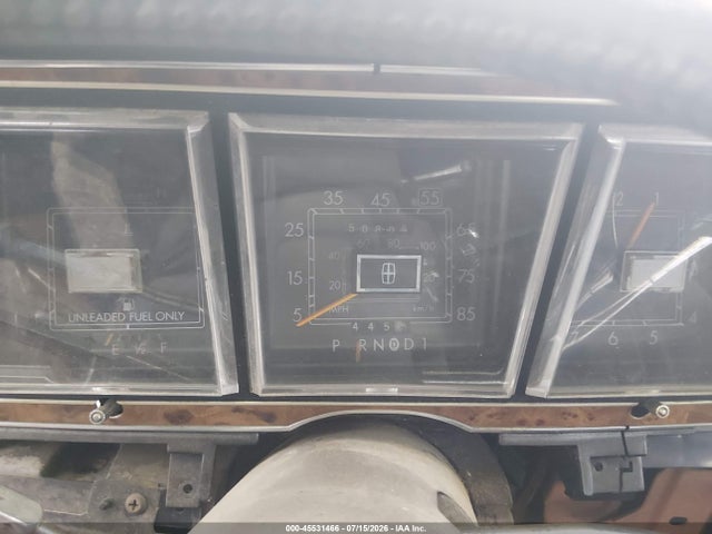 Продажа на аукционе авто 1985 Lincoln Town Car, vin: 1LNBP96FXFY694688, номер лота: 45531466