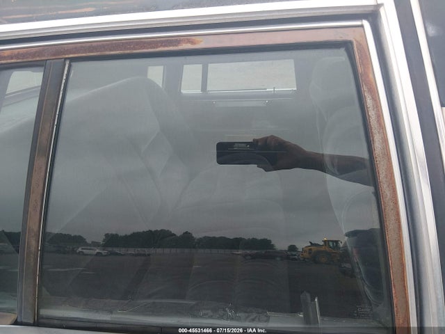 Продажа на аукционе авто 1985 Lincoln Town Car, vin: 1LNBP96FXFY694688, номер лота: 45531466