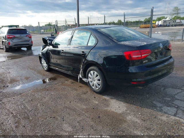 2015 Volkswagen Jetta 2.0l S მანქანა იყიდება აუქციონზე, vin: 3VW2K7AJ7FM356998, აუქციონის ნომერი: 45531475