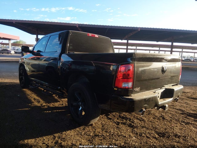 RAM 1500 Express 4x2 5'7 Box 2017 3C6RR6KT3HG783479 Image 3