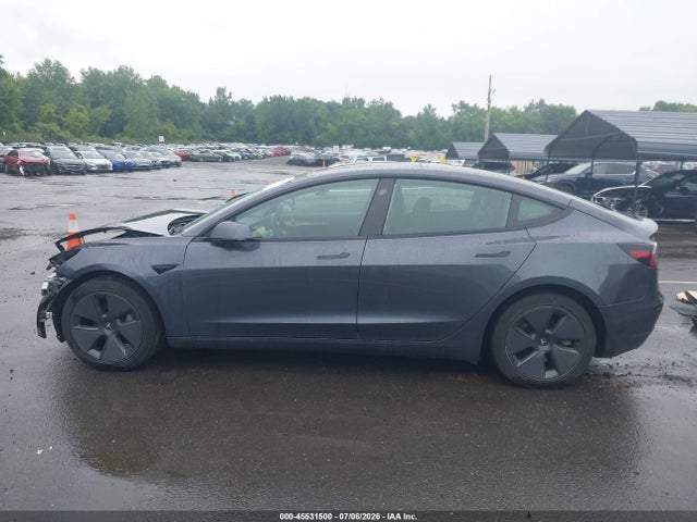 Tesla Model 3 Rear-wheel Drive 2023 5YJ3E1EA4PF684455 Image 12